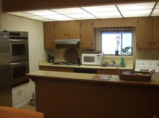 9521 SW 49th St, Miami, FL 33165