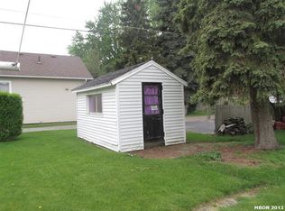 131 1st St, Findlay, OH 45840