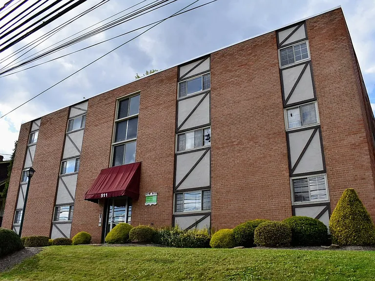 511 Freeport Rd — Photo 40