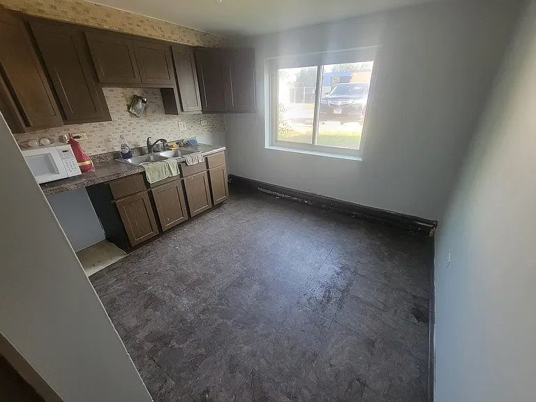 6844 W 111th Pl #1A — Photo 3