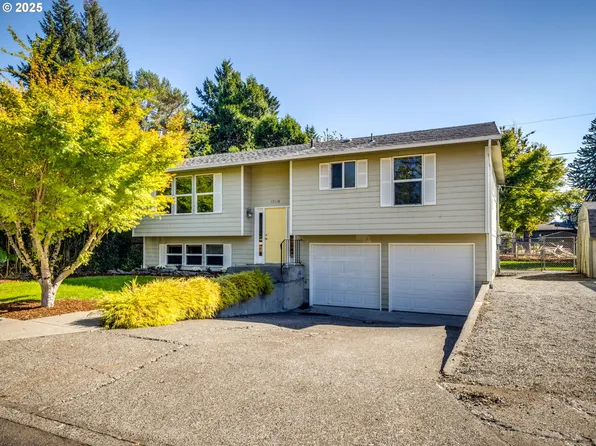 17118 SE Bush St, Portland, OR 97236