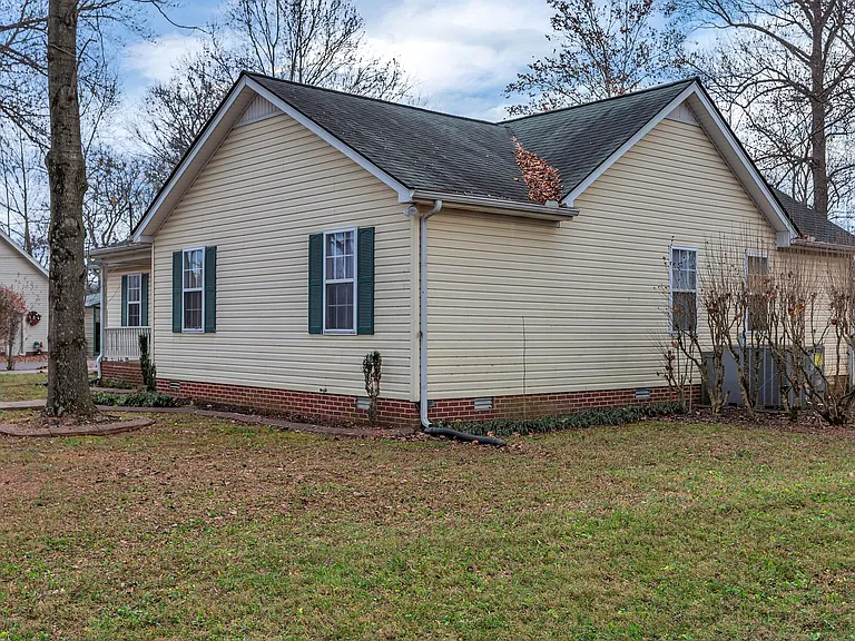 3716 Southridge Blvd — Photo 26