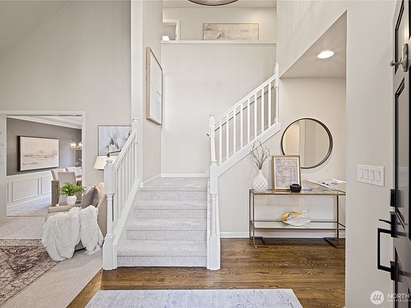 4th image of 5310 NE 24th Court