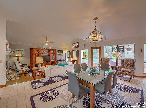 5th image of 13783 Bluff Villas Ct
