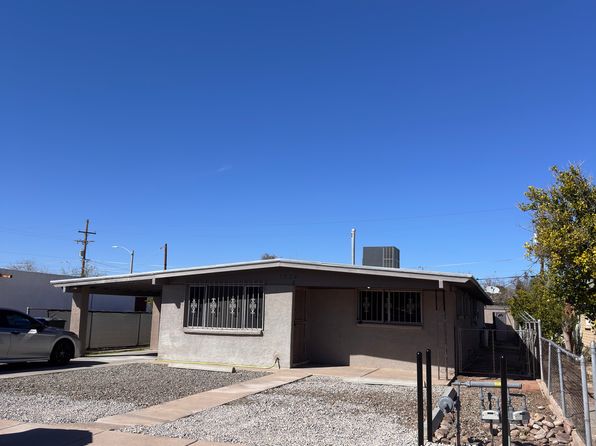 1524 W Saint Clair St #1