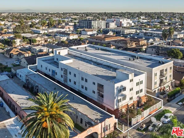 6334 Brynhurst Ave, Los Angeles, CA 90043