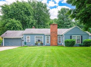 21601 Mastick Rd, Fairview Park, OH 44126