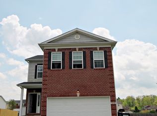 424 Cabernet Dr, Vine Grove, KY 40175