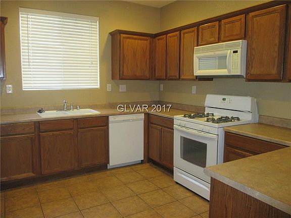 5th image of 9252 Cabin Cove Ave #0