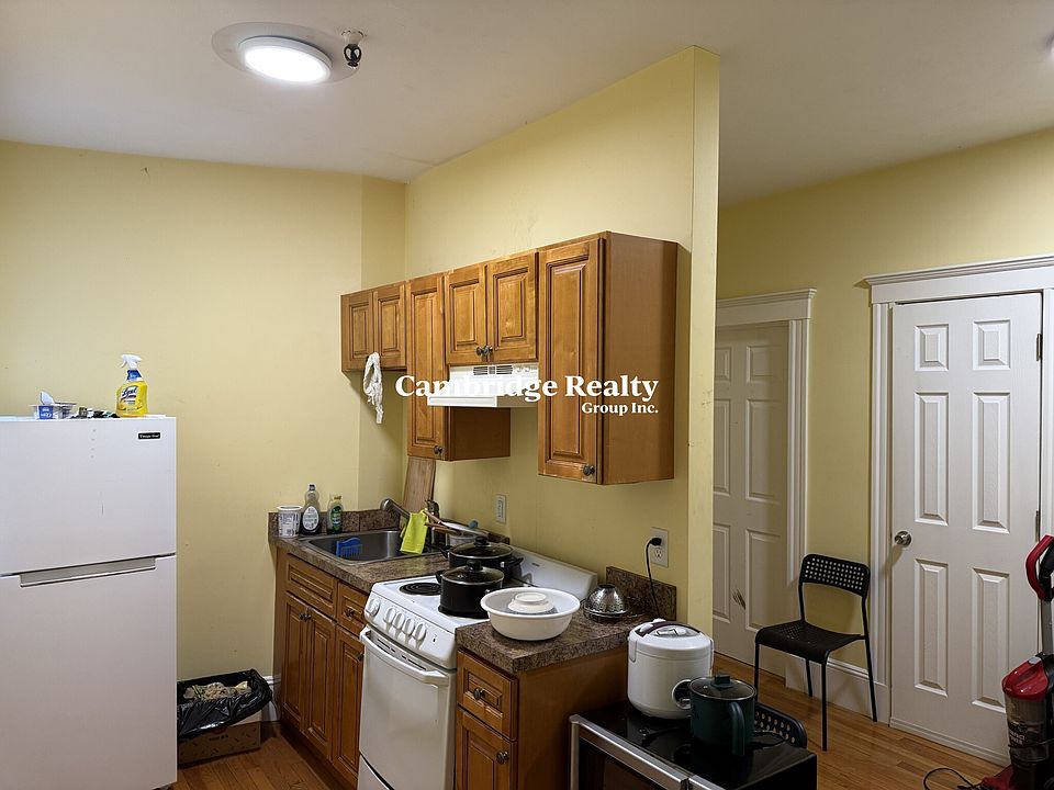 1st image of 55 Park Dr #2T