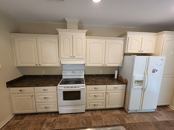 3rd image of 308 Gwinnett Pl