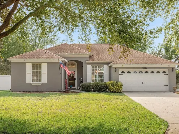 12834 Scout Ct, Grand Island, FL 32735