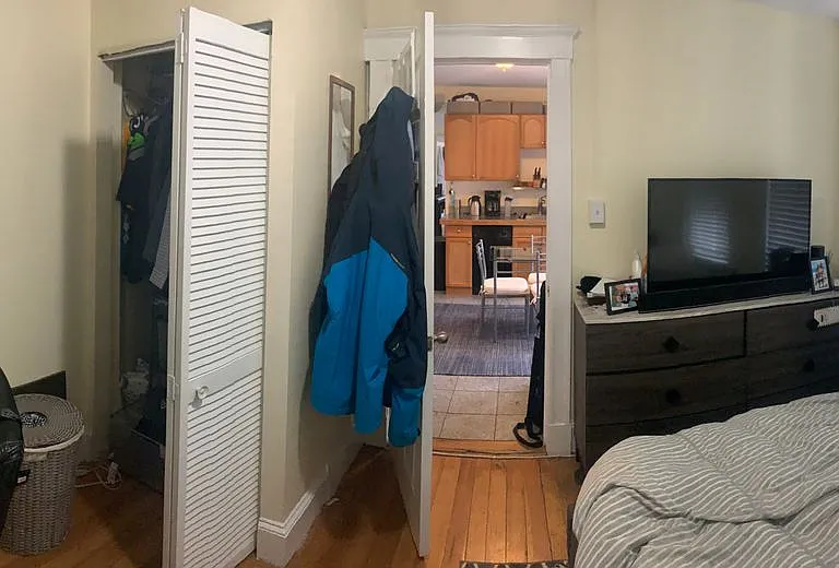 221 Hanover St #34 — Photo 9