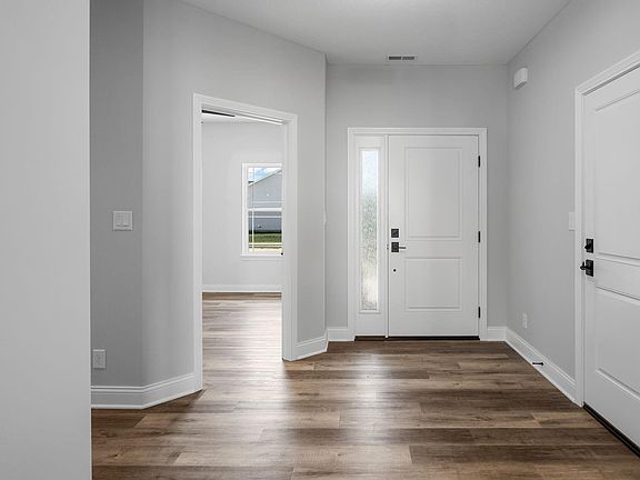 3rd image of 275 Haddington Ln