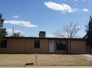 1017 W Mackenzie Dr, Hobbs, NM 88240