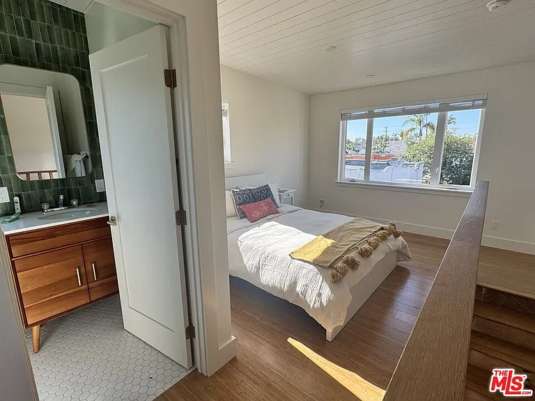 5022 E Mountain View Dr — Photo 8