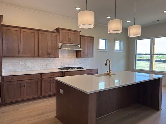 5th image of 12601 Penrose Dr