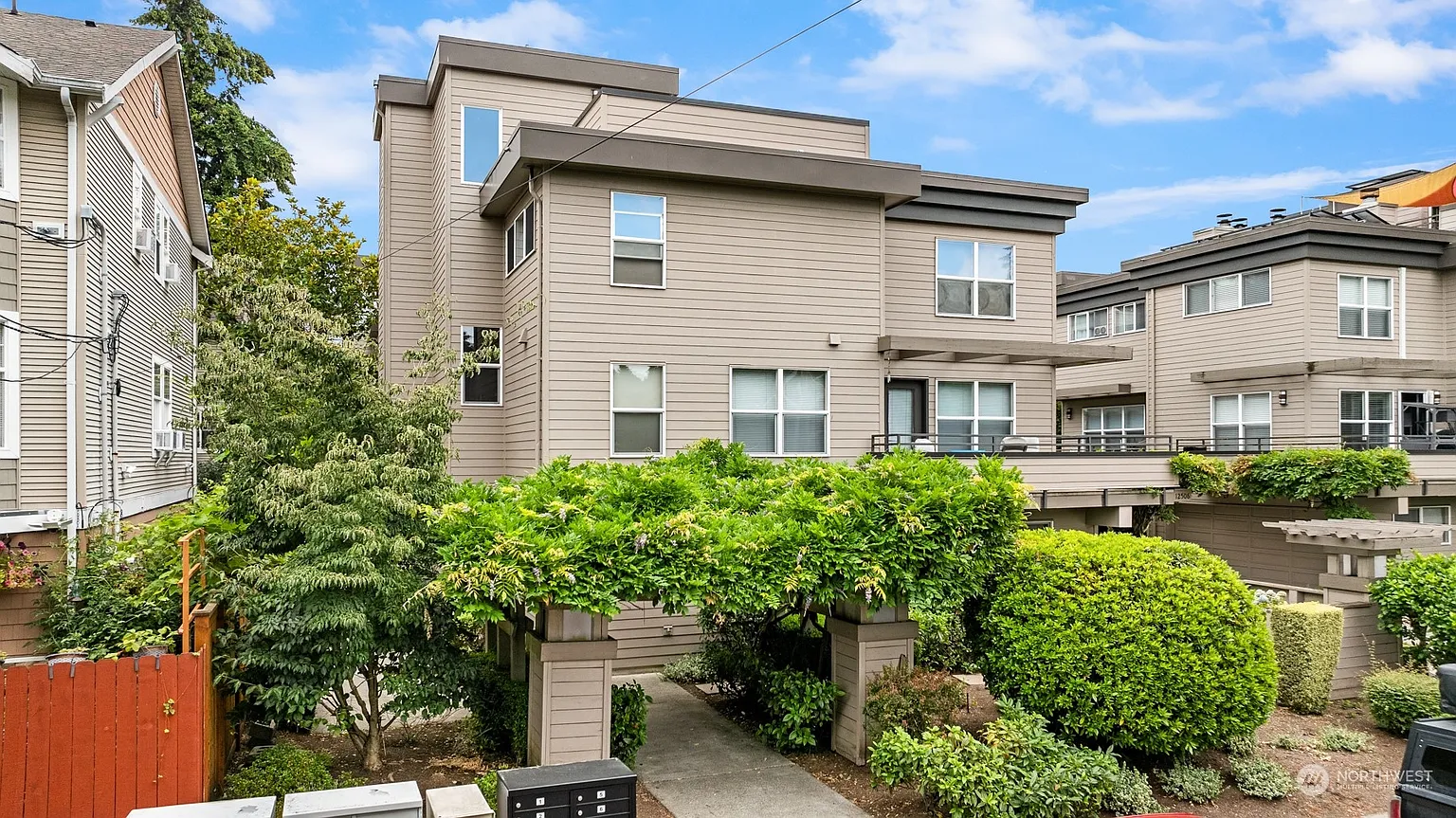 12506 26th Avenue NE #106 photo 1