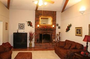 4th image of 5056 River Oaks Dr