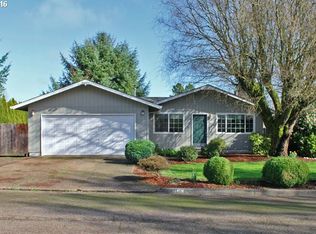 1459 SW Charles St, Dundee, OR 97115