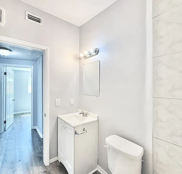 617 Pent St — Photo 40