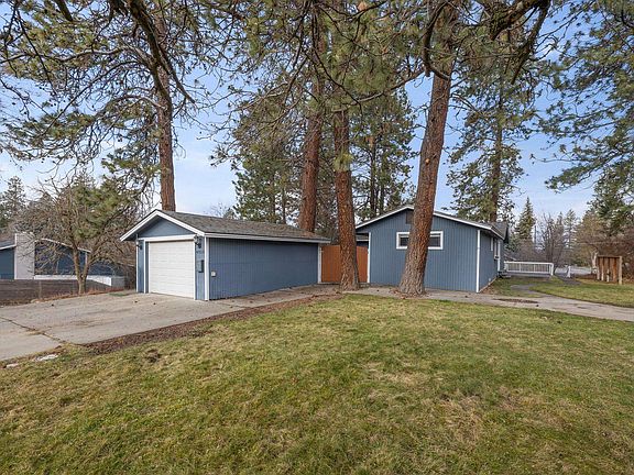 2nd image of 4023 E 12th Ave
