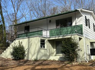 469 W Circle Dr, Rossville, GA 30741