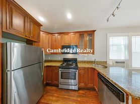 737 Parker St
