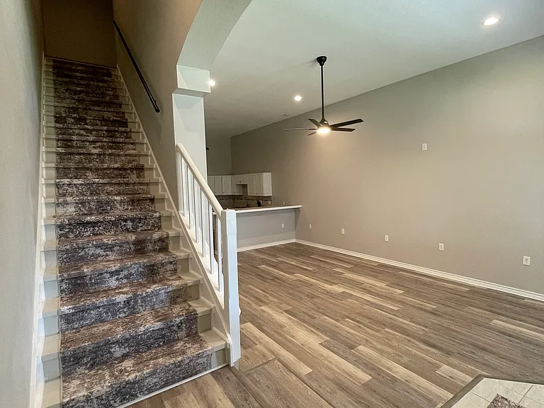 105 County Road 212 #B — Photo 6