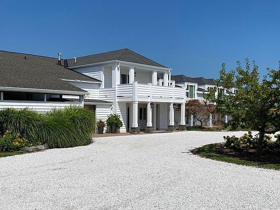 2nd image of 21384 Coopertown Rd