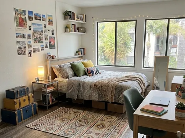 547 Gayley Ave, Los Angeles, CA