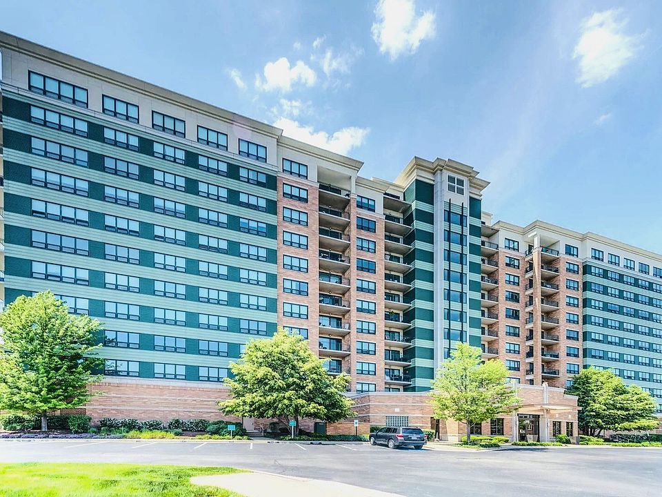 1st image of 6420 Double Eagle Dr Unit 712
