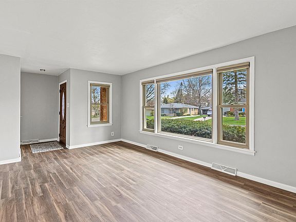3rd image of 4117 N 99th St