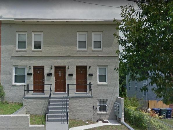 425 60th St NE