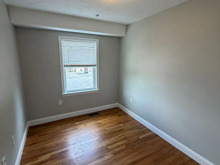 462 Fletcher St — Photo 21