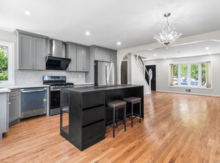 906 Stratford Drive, East Meadow, NY 11554