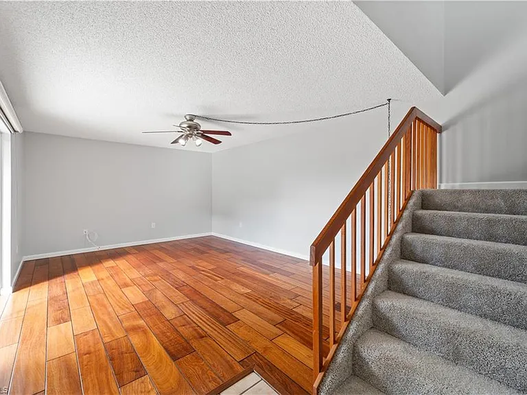 5212 Cedarbend Dr #1 — Photo 3