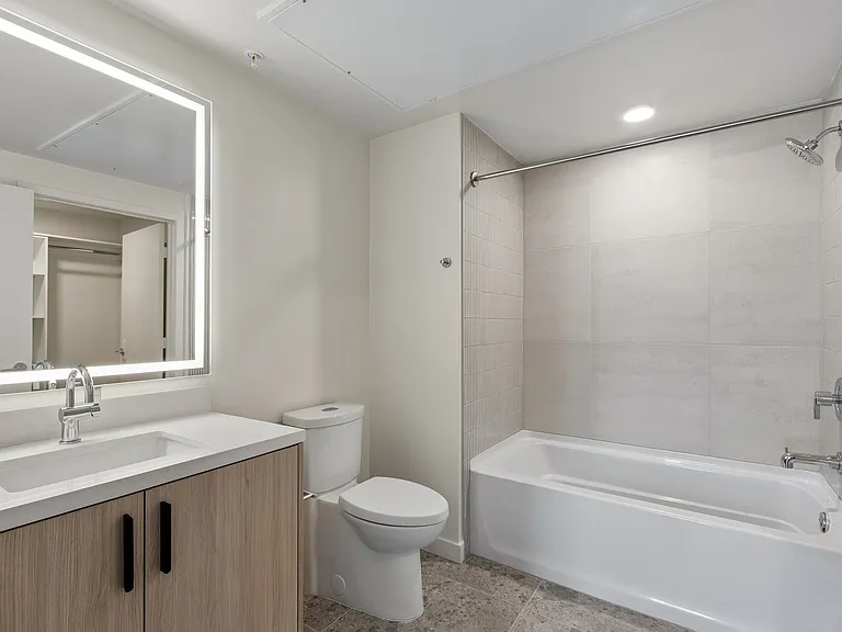 Maru Apartments — Photo 95