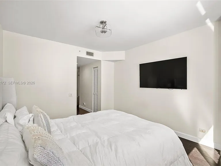 701 Brickell Key Blvd #710 — Photo 14