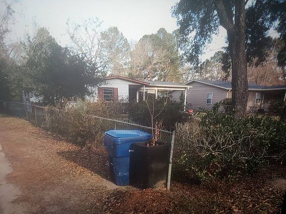 3rd image of 15 Kurthwood Rd