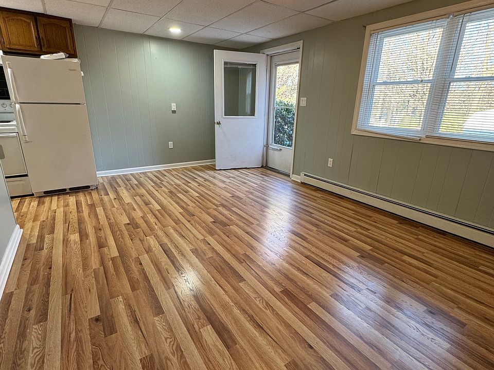 1st image of 1306 Lockewood Dr APT 1