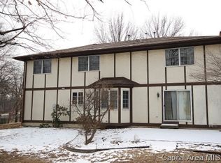 1901 Oak Creek Rd, Springfield, IL 62704