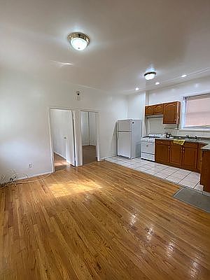 1st image of 358 Sackett St #1