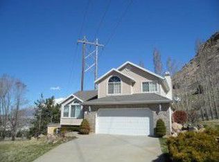 1156 Avalon Hills Dr, Ogden, UT 84404