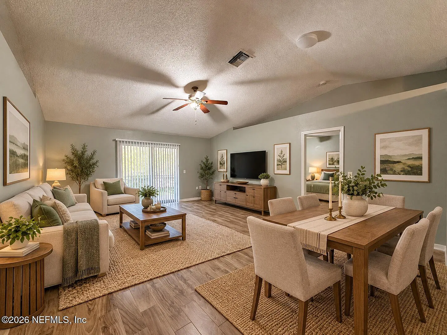 3 bed, 2.0 bath, 1264 sqft, $2,000 — Photo 3