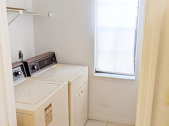 5th image of 1705 Harrison St APT 148