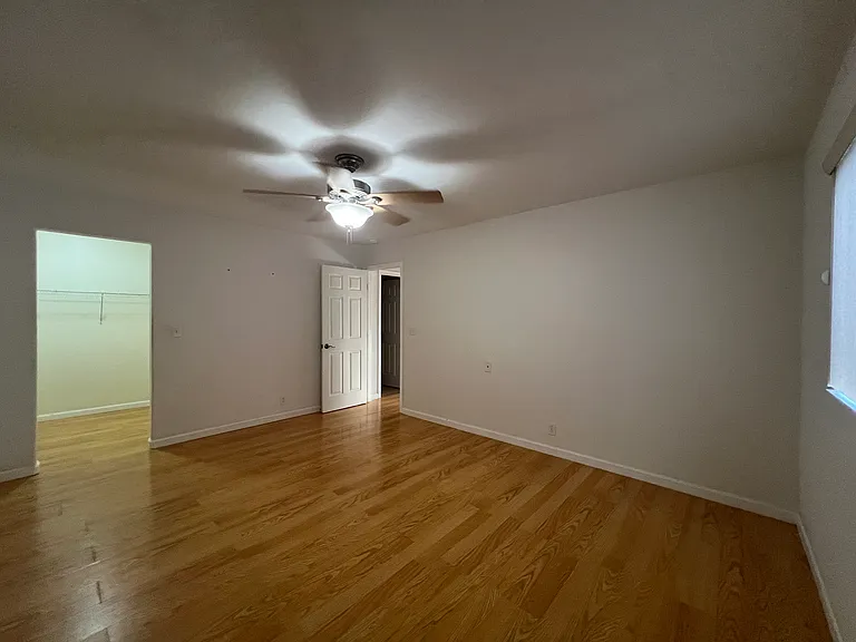 68-1807 Uala St #B — Photo 3