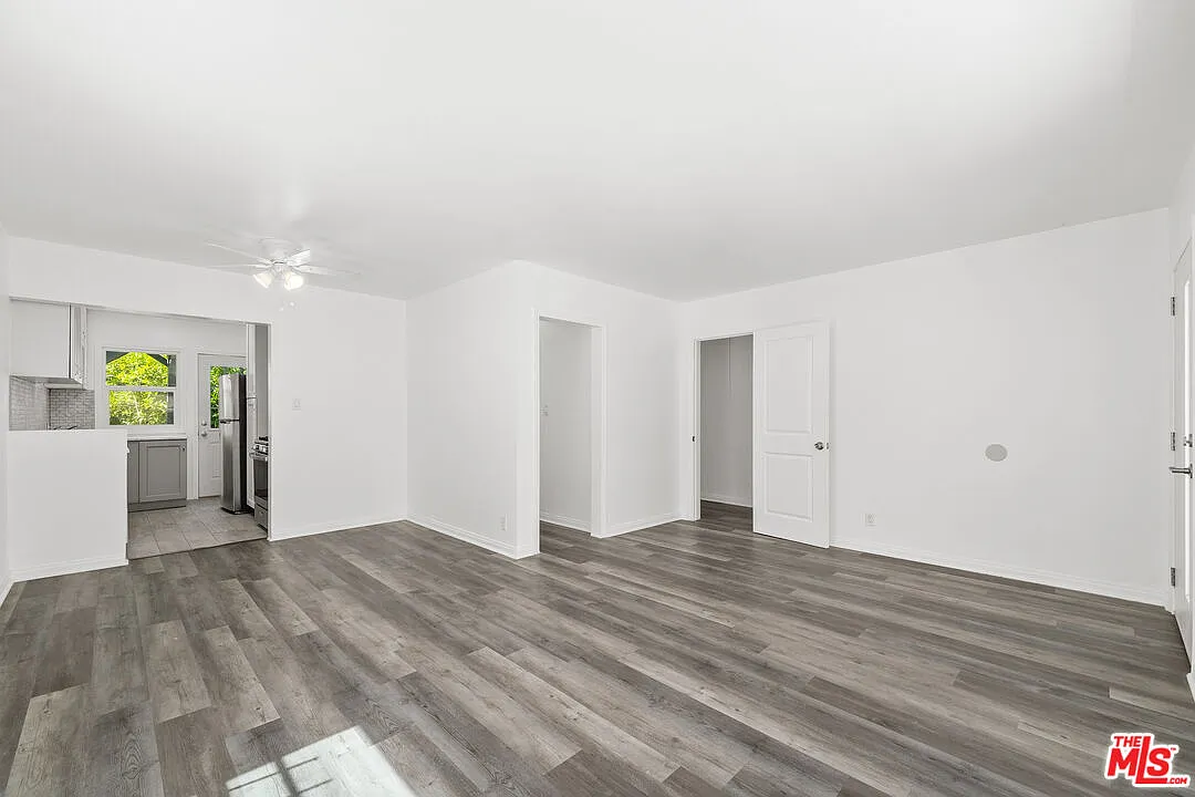 1 bed, 1.0 bath, $3,100 — Photo 4