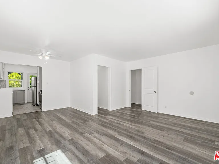 8708 W Sherwood Dr — Photo 4