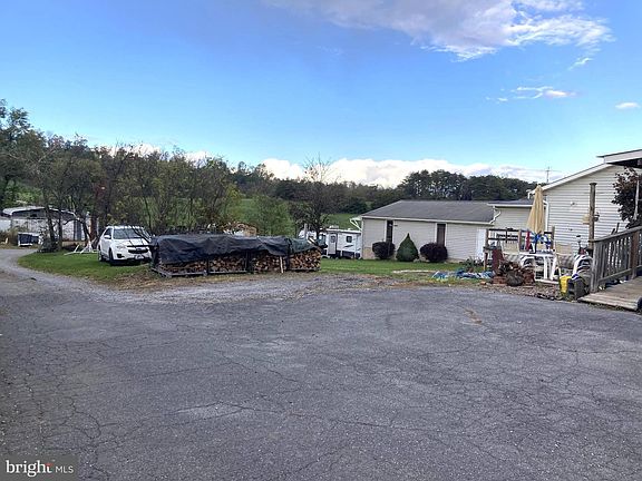 2nd image of 7548 Linglestown Rd